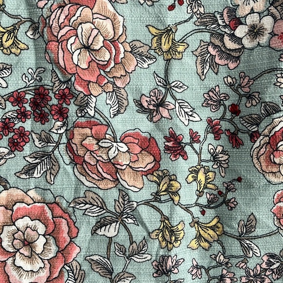 LOFT Floral Print‎ Women's Skirt Light Blue and Pink Womans Size 8 - Picture 2 of 4